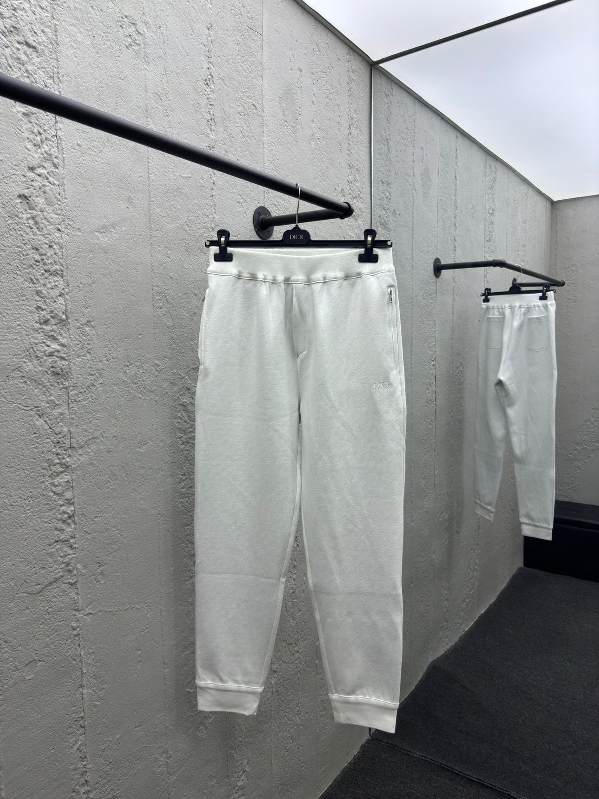 Dio! Cashmere Casual Sweatpants