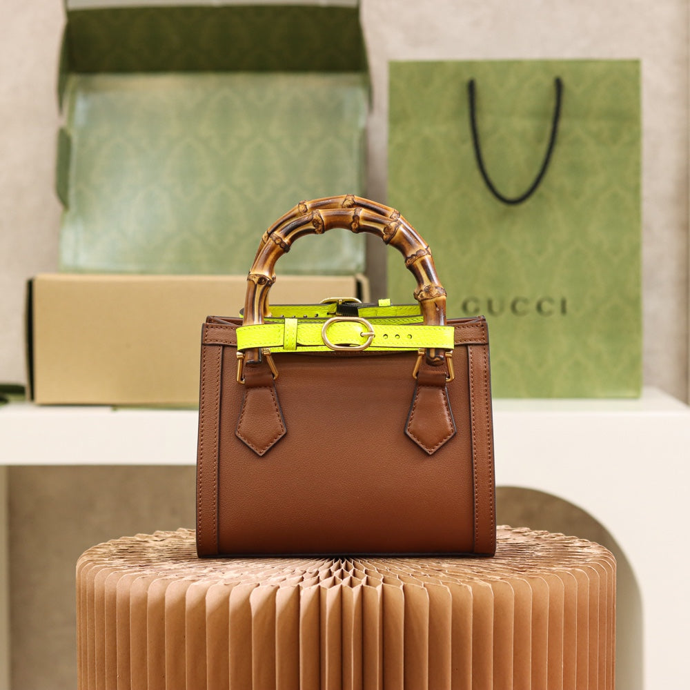 Gucc! Diana Small Tote Bag in Beige brown Leather