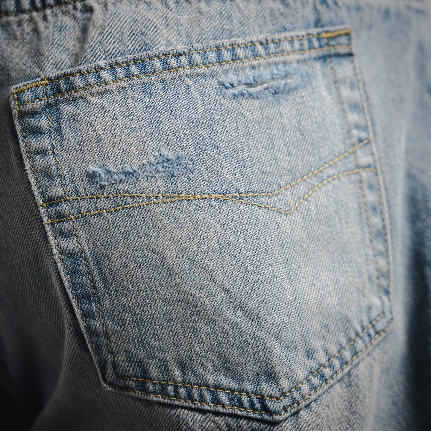 Balencia! Integrated-belt Jeans