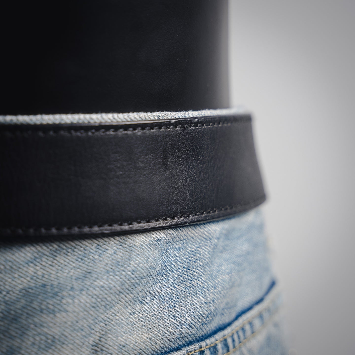 Balencia! Integrated-belt Jeans