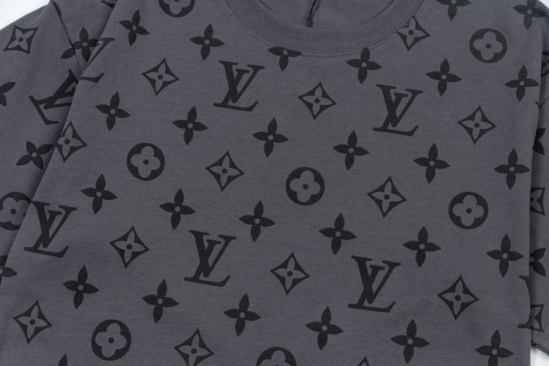 T-shirt à manches courtes avec logo LV