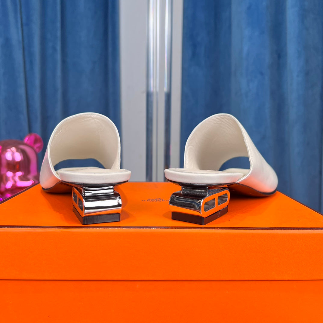 Hermès Lconique Sandal Heel