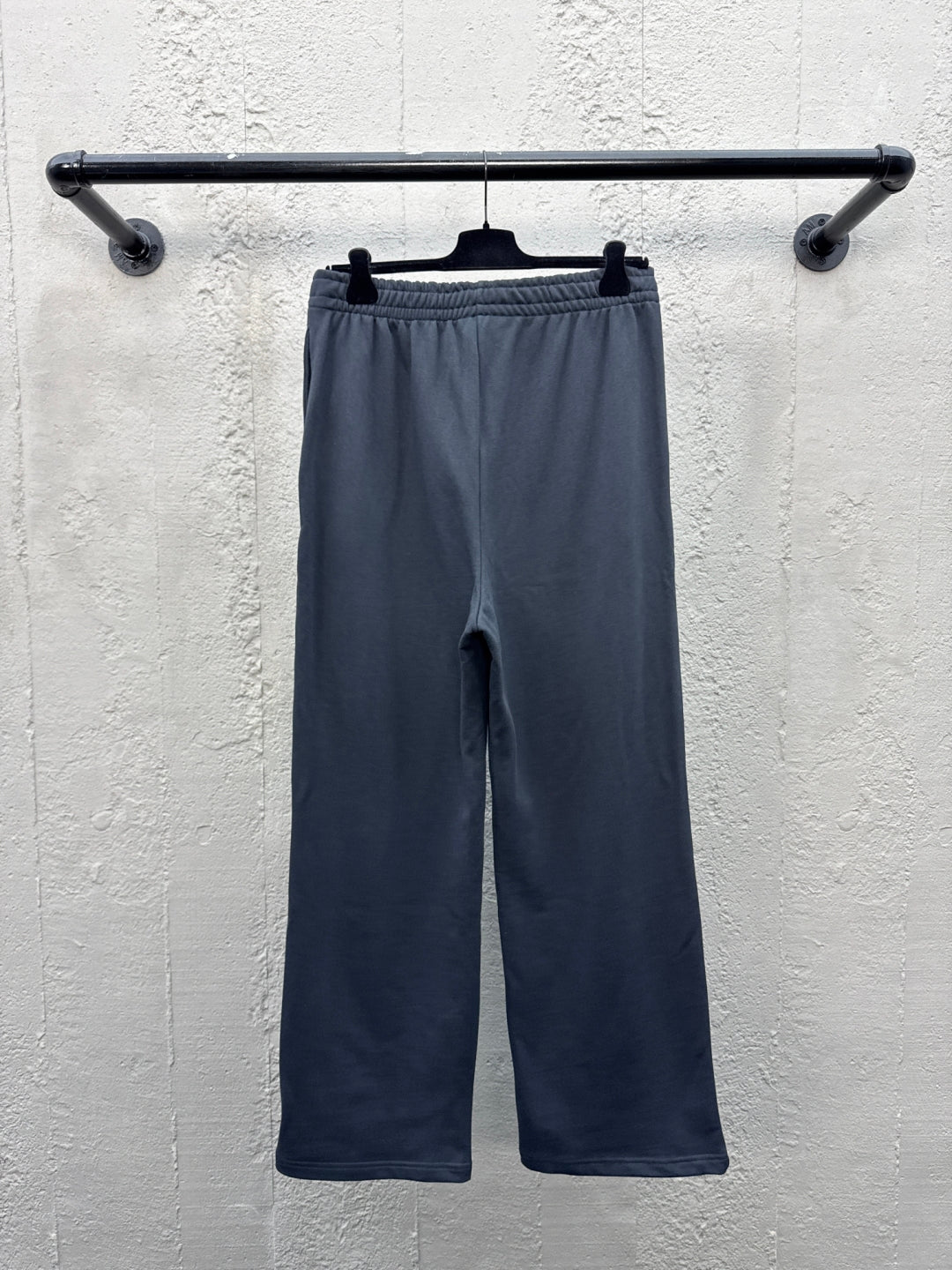 Balenciag! x Under Armou! Baggy Sweatpants