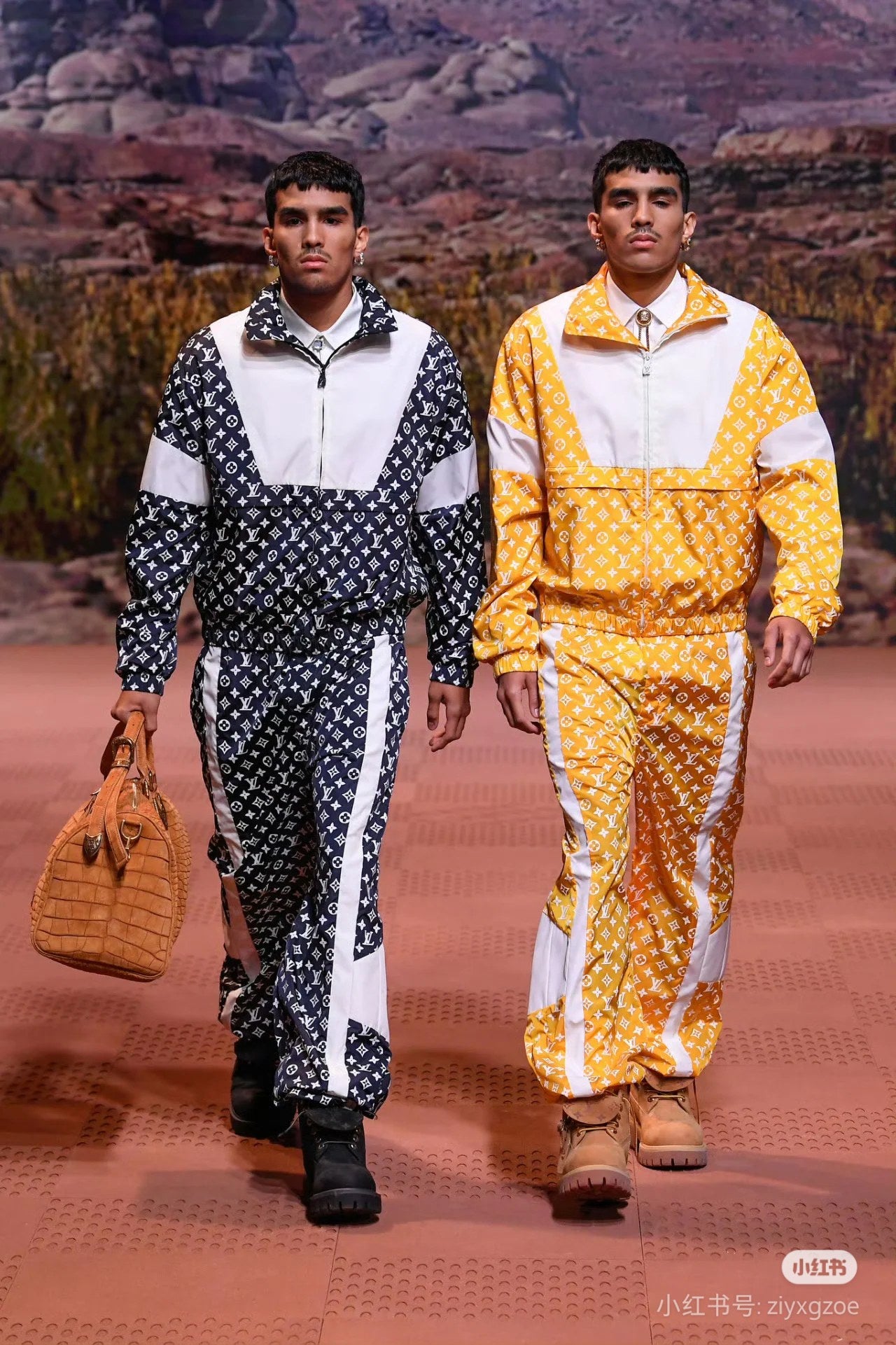 بنطال رياضي كاجوال من LV
