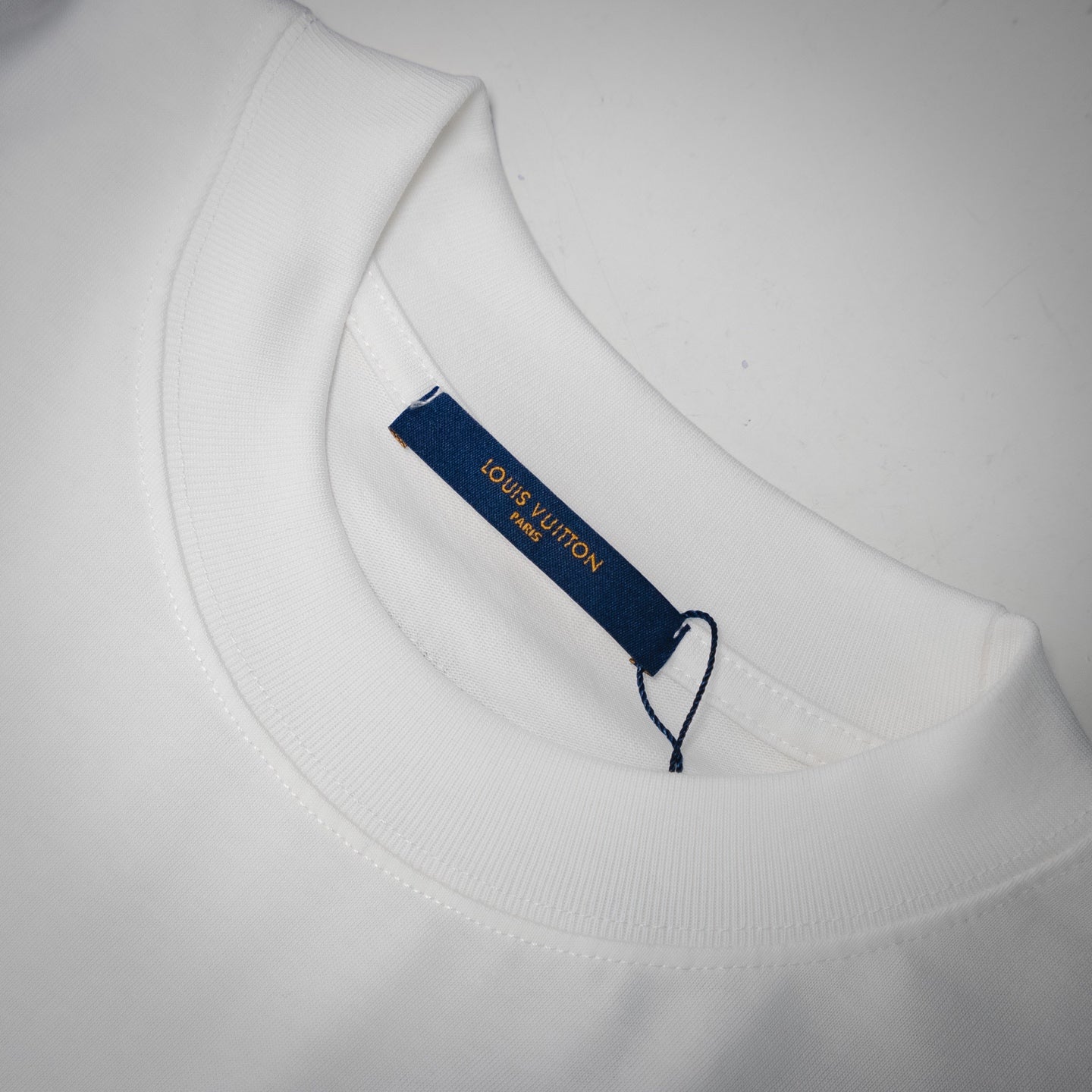 LV T-shirt