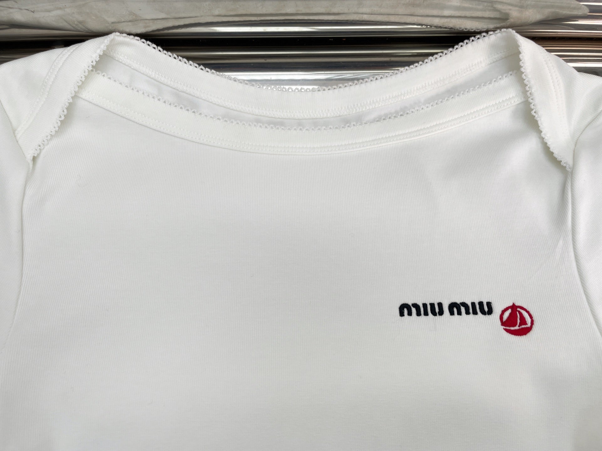 Miu lace cross-neck girlish T-shirt