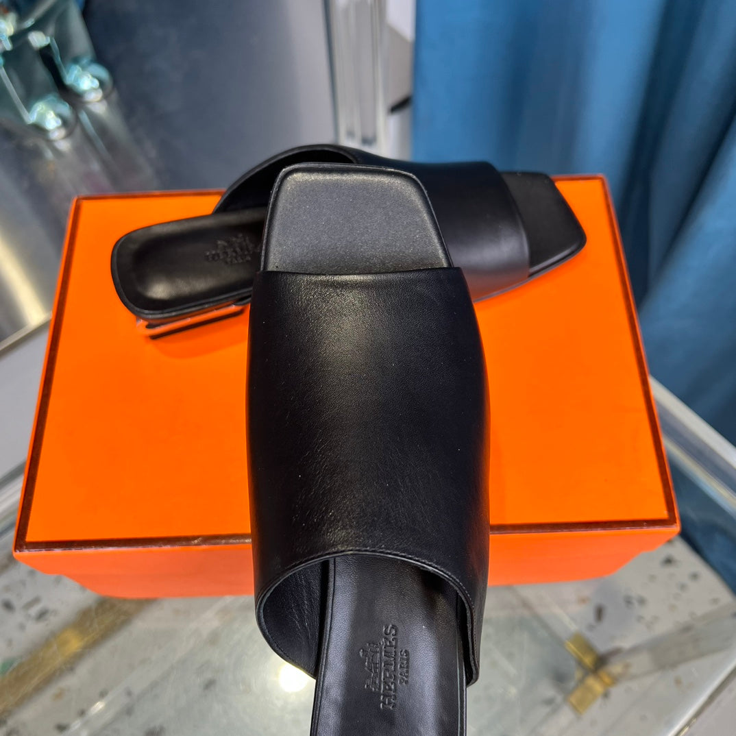 Hermès Lconique Sandal Heel