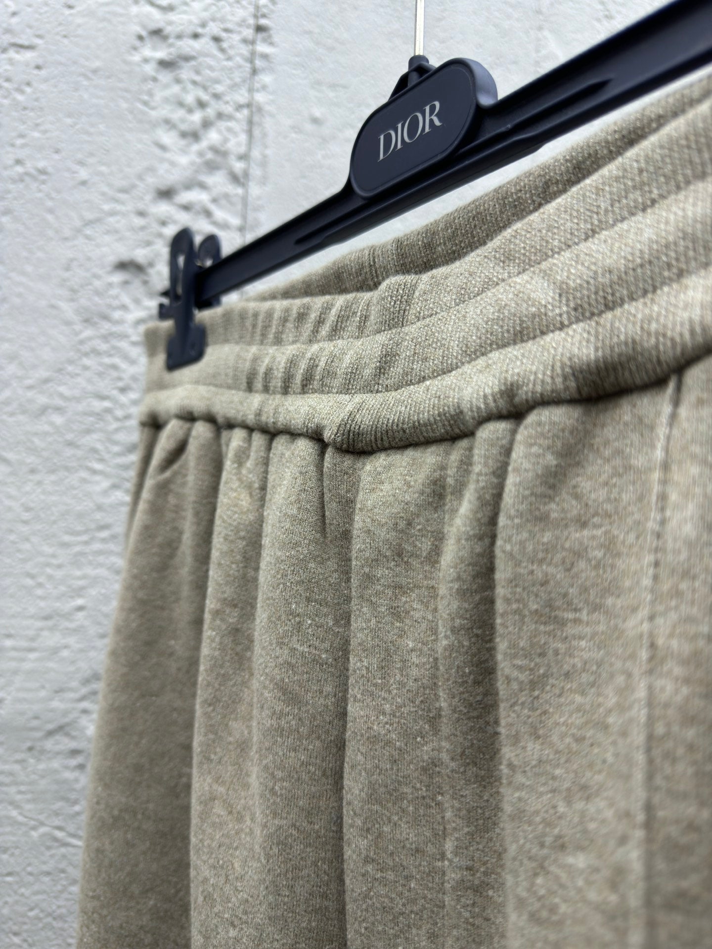 Dio! Cashmere Casual Sweatpants