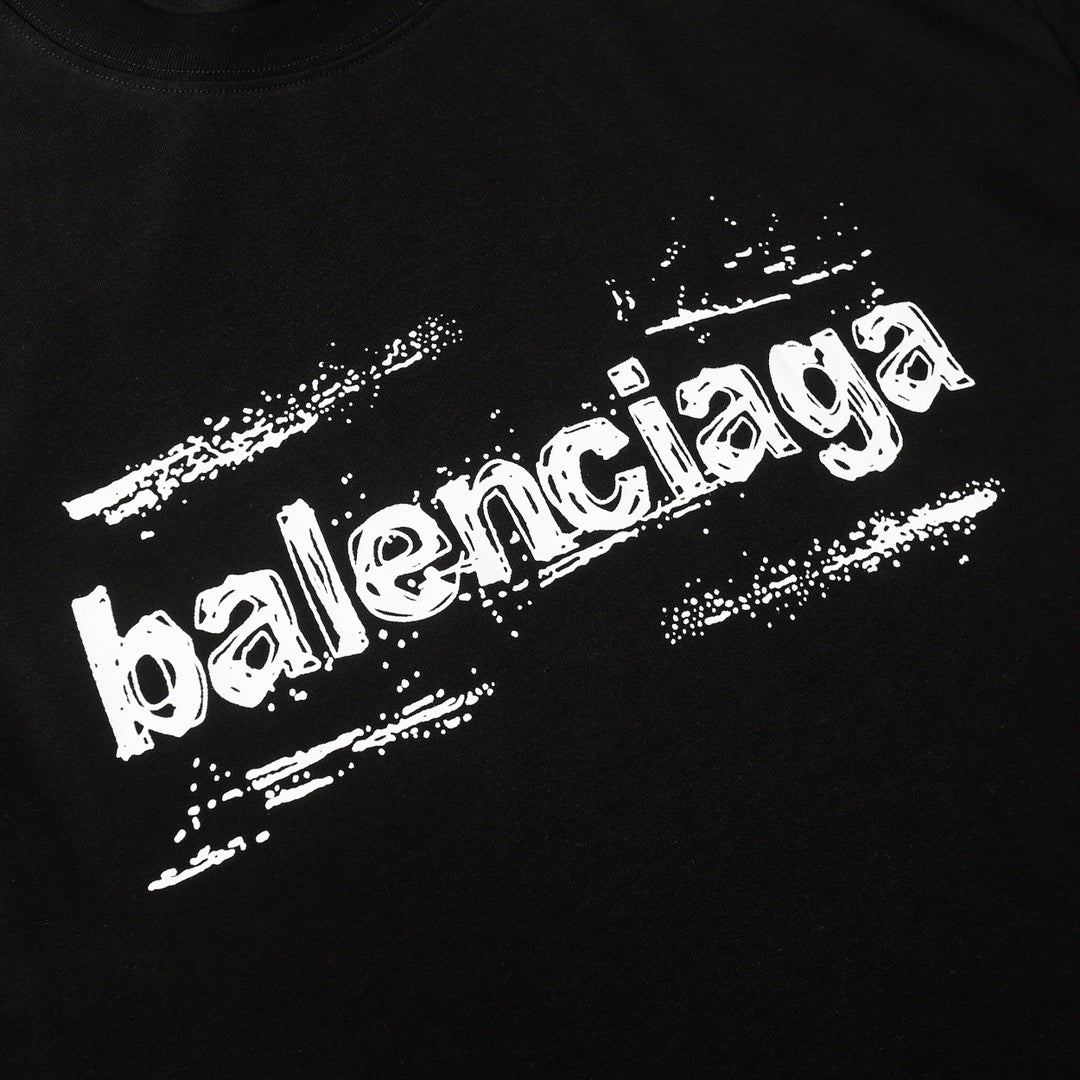 تيشيرت قصير الأكمام بشعار Balenciag!