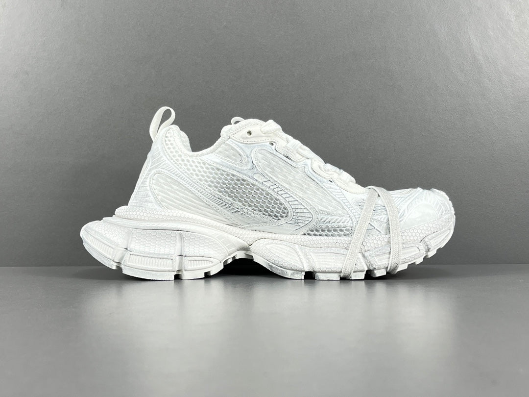 Balenciag! 3xl Mesh Lace-Up Distressed Sneaker in White