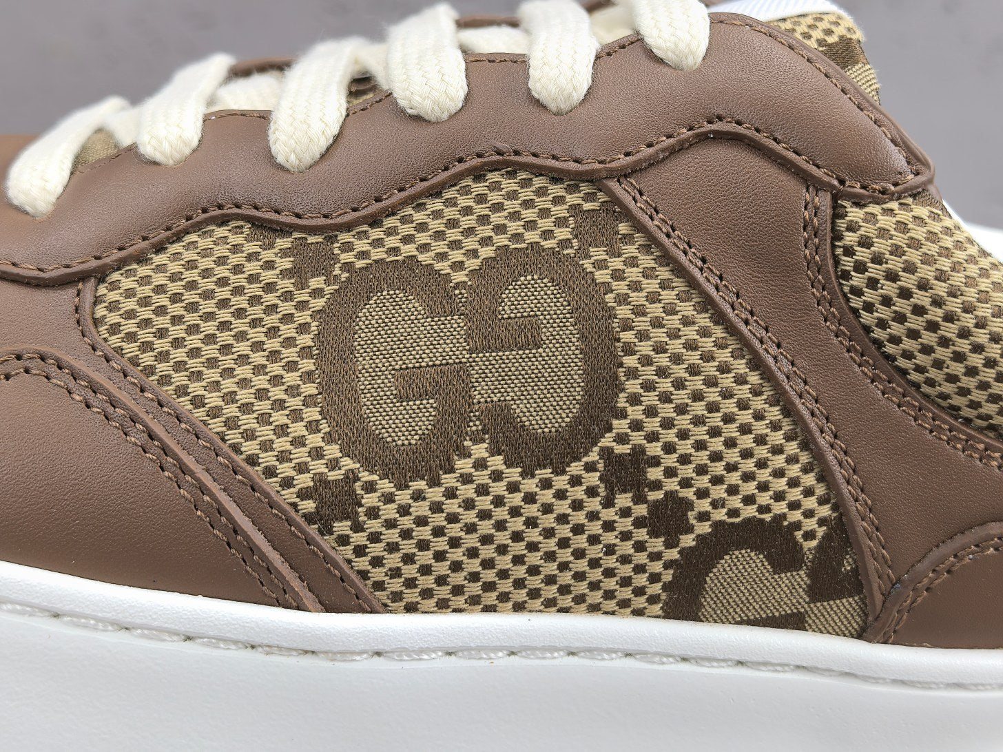 Gucc! GG Chunky B casual Sneakers