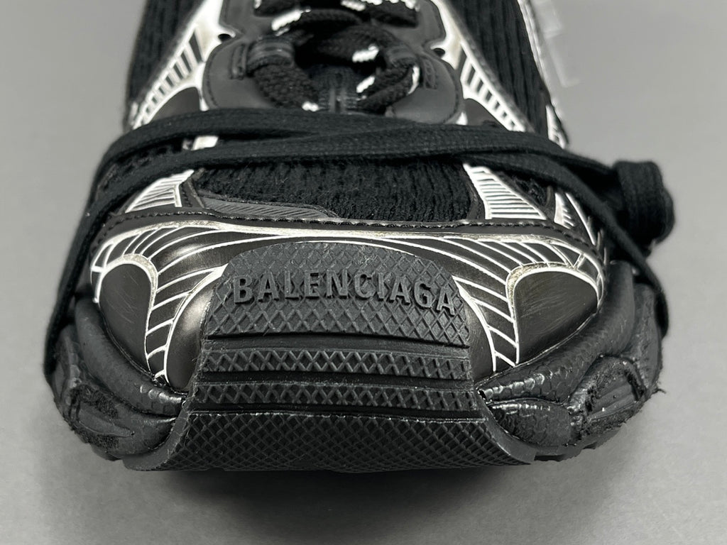 Balenciag! 3XL Mesh Lace-Up Distressed Low-Top Sneakers in Black & Silver