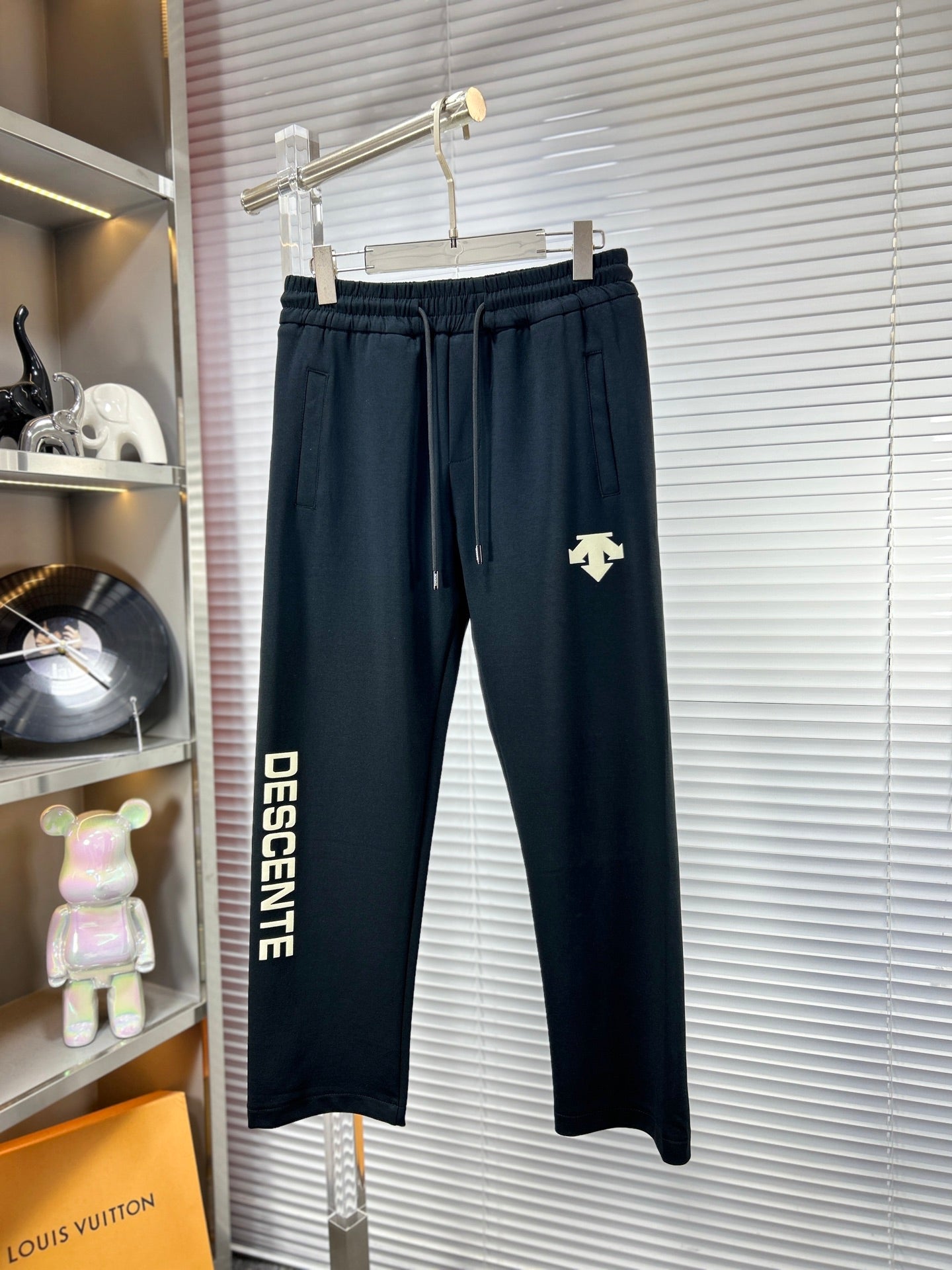 Descen! Sweatpants