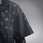 قميص بولو LV Damier Gradient المطبوع من الحرير والقطن بأكمام قصيرة
