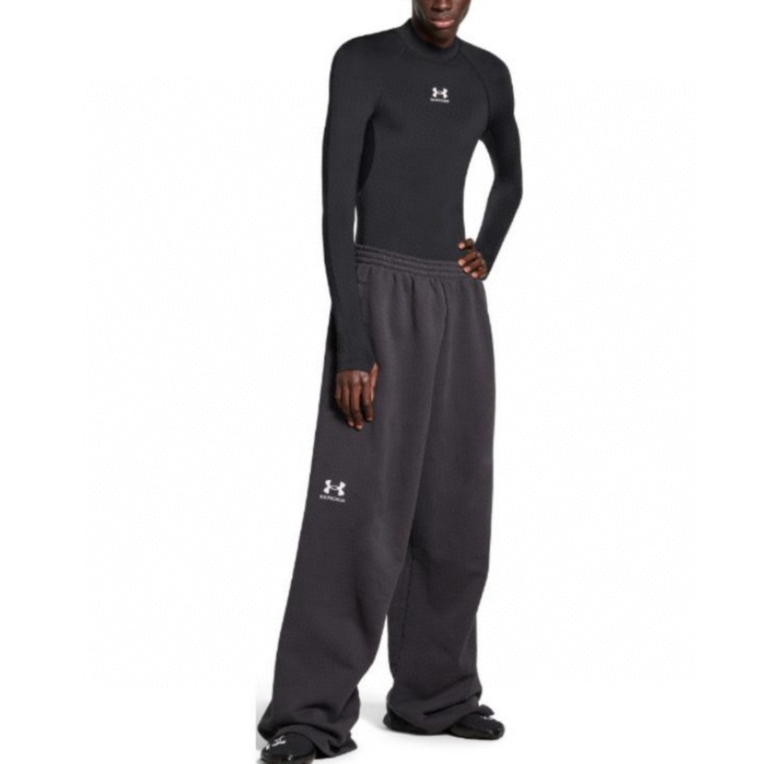 Balenciag! x Under Armou! Baggy Sweatpants