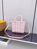 حقيبة تسوق صغيرة من MCM Toni Shopper