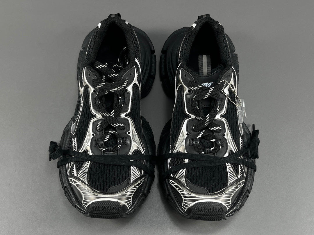 Balenciag! 3XL Mesh Lace-Up Distressed Low-Top Sneakers in Black & Silver